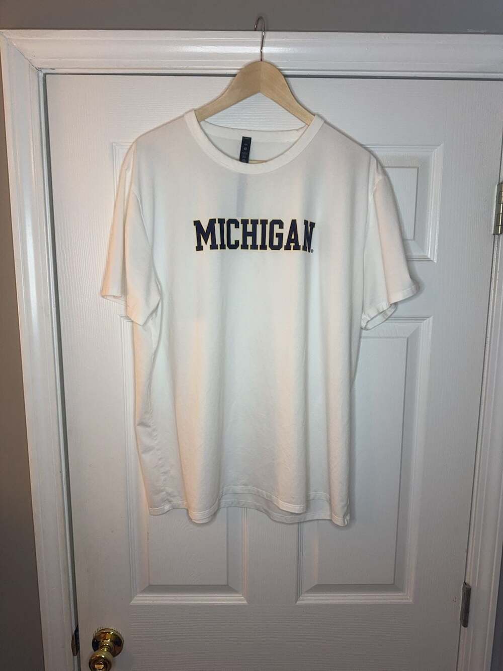 Lululemon University of Michigan Graphic T-Shirt White XXL